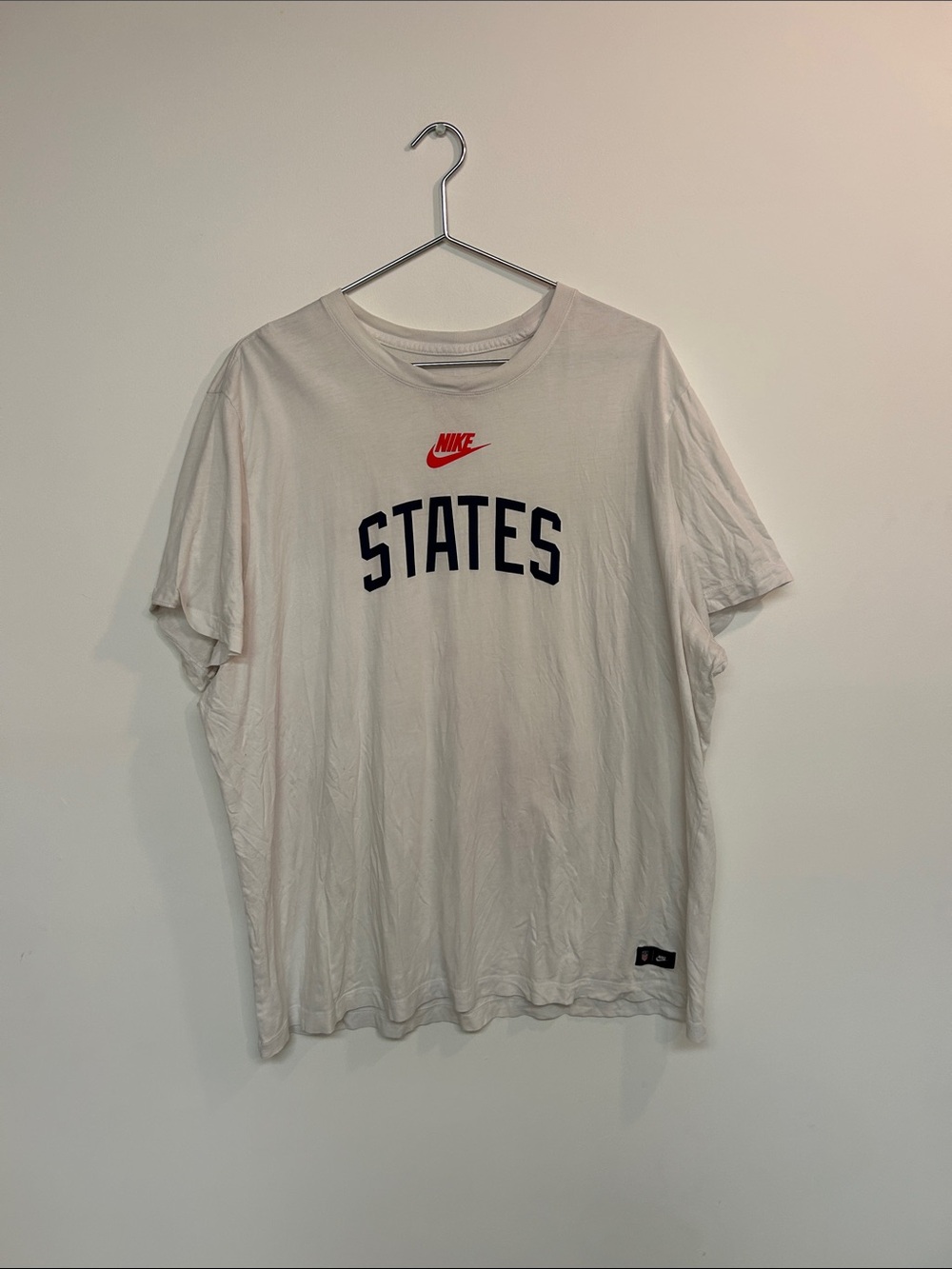 Nike White 'STATES' Short Sleeve Tee with Red Logo